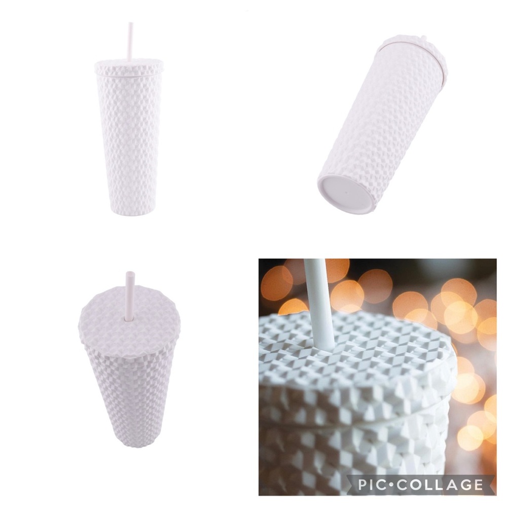 26oz Tumbler with straw